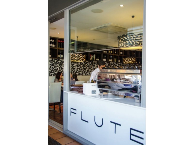 1 – 2 / 47 Victor Street, Holland Park QLD 4121