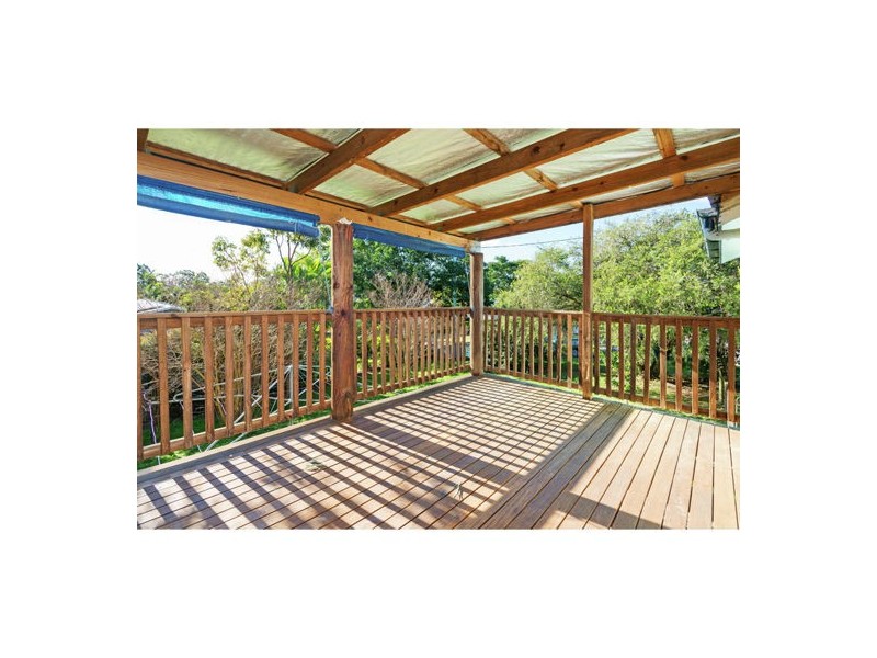 137 Sterculia Avenue, Holland Park West QLD 4121