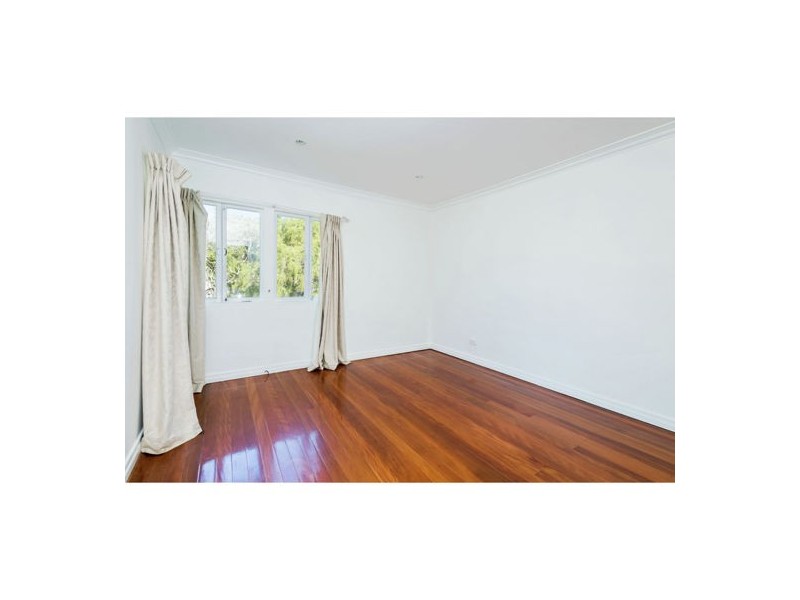 137 Sterculia Avenue, Holland Park West QLD 4121