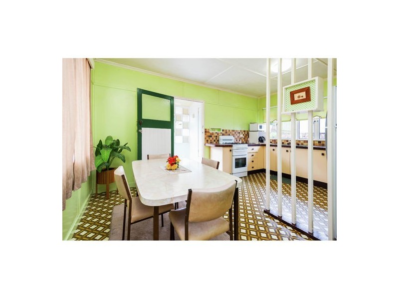 40 Turquoise Street, Holland Park QLD 4121