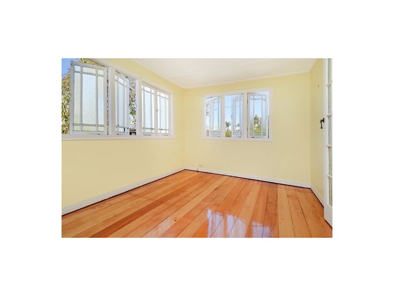 40 Young Street, Annerley QLD 4103