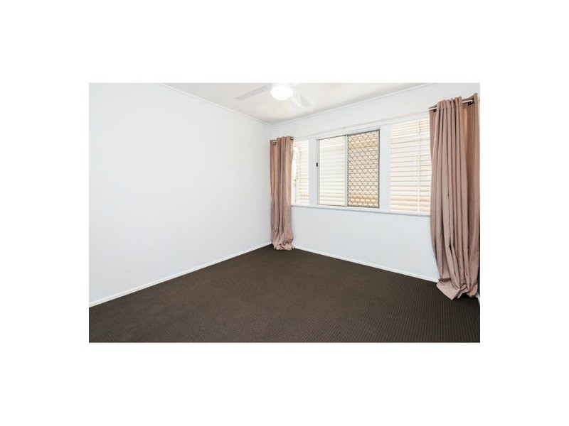 3 Togar Street, Mansfield QLD 4122