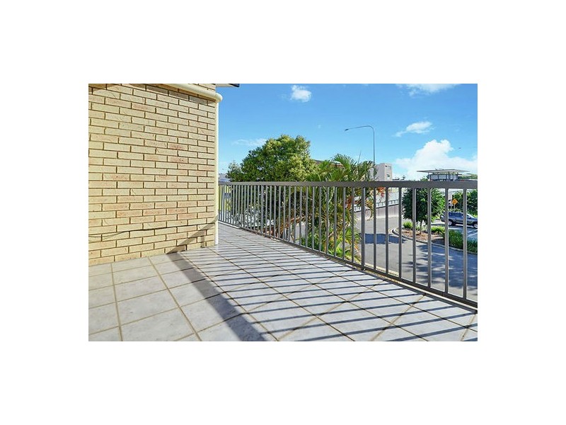 4/21 Edith Street, Greenslopes QLD 4120