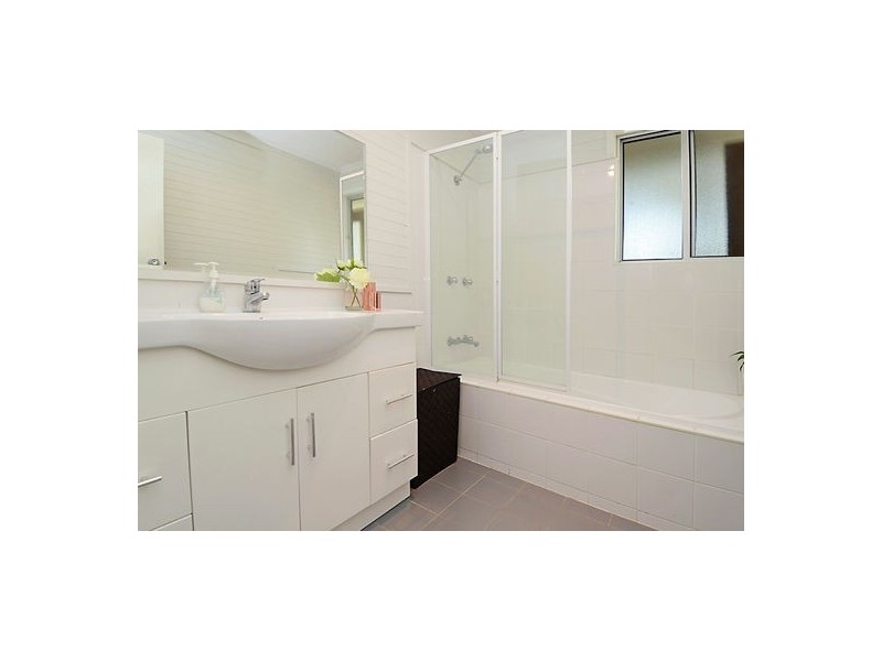 238 Bapaume Road, Holland Park West QLD 4121