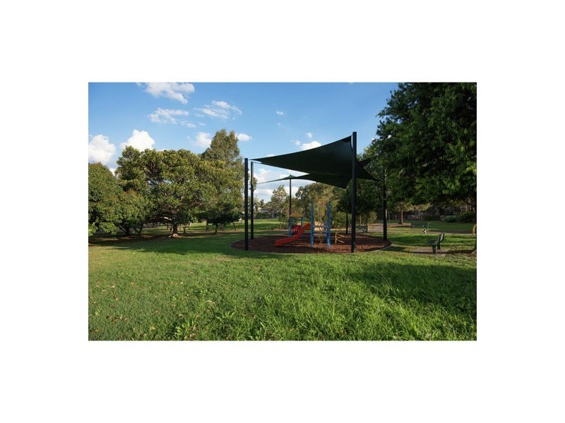 40 Giordano Place, Belmont QLD 4153