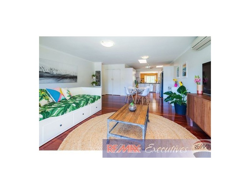 69 Greenmeadow Road, Mansfield QLD 4122