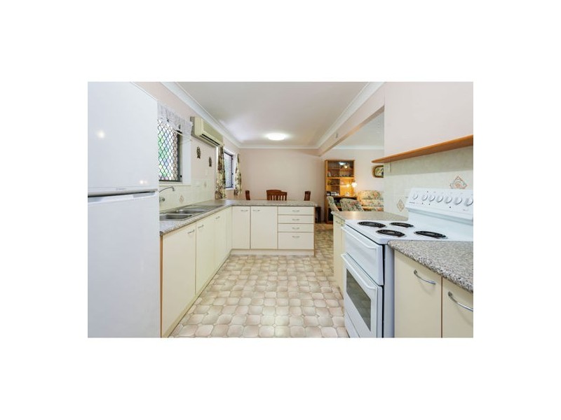 22 Larwood Street, Upper Mount Gravatt QLD 4122