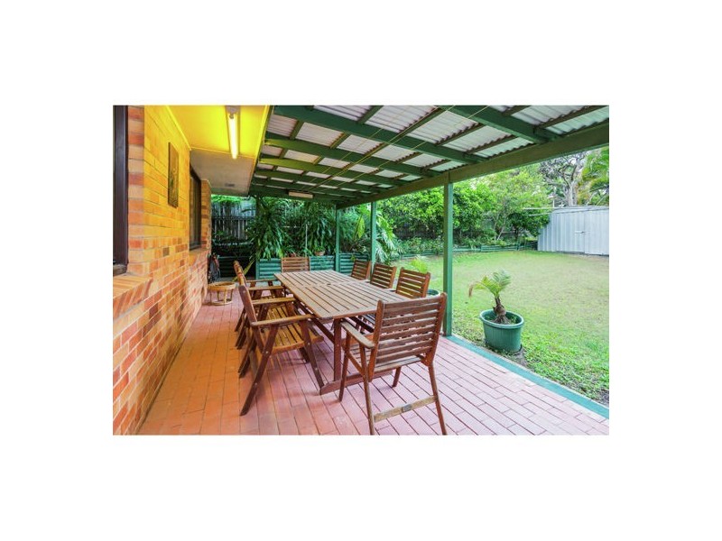 131 Harold Street, Holland Park QLD 4121