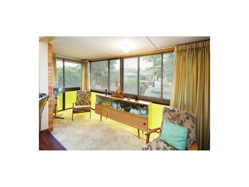 131 Harold Street, Holland Park QLD 4121