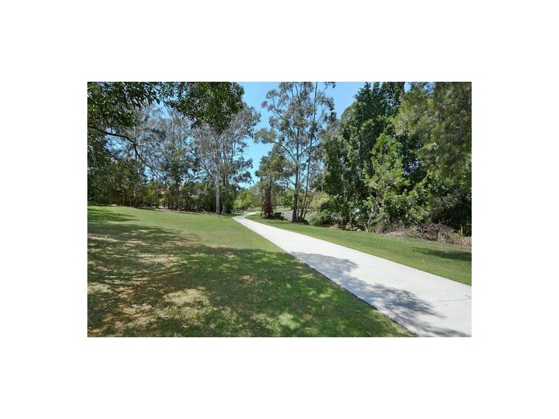 70 Marshall Road, Holland Park West QLD 4121