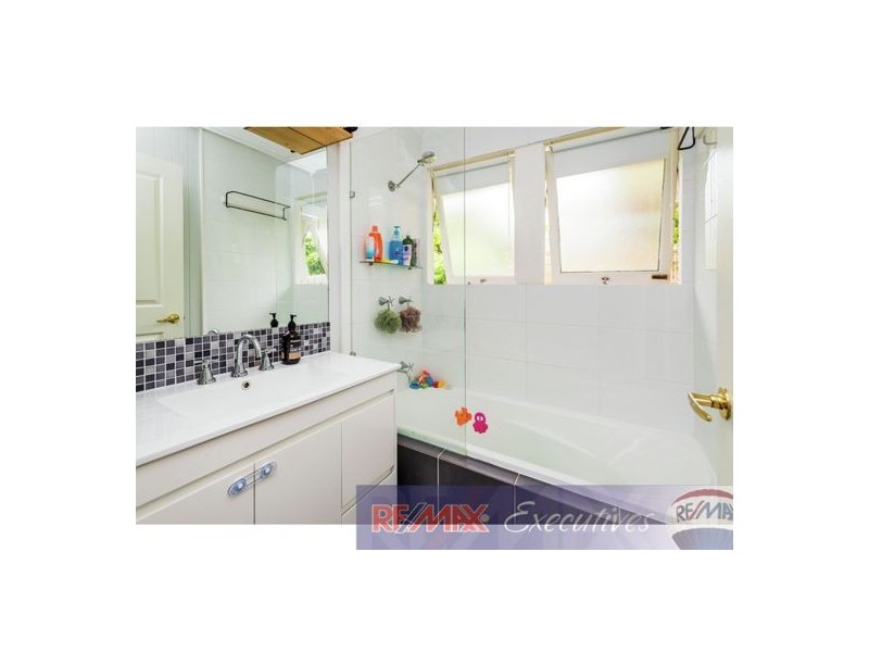 94 Clough Street, Mount Gravatt QLD 4122