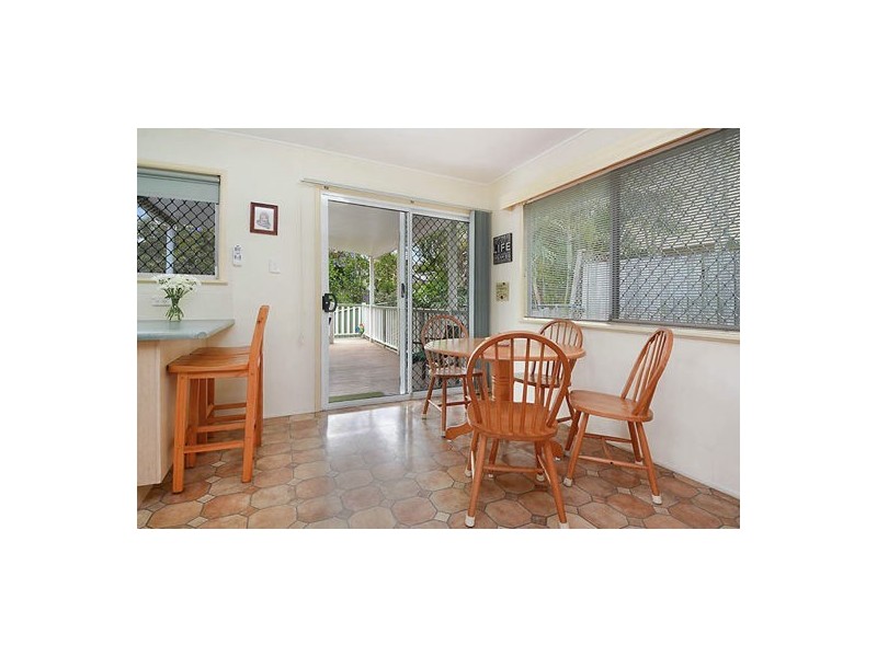 175 Gaynesford St, Holland Park West QLD 4121