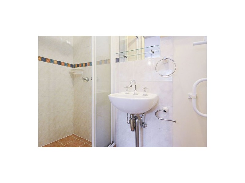 175 Gaynesford St, Holland Park West QLD 4121