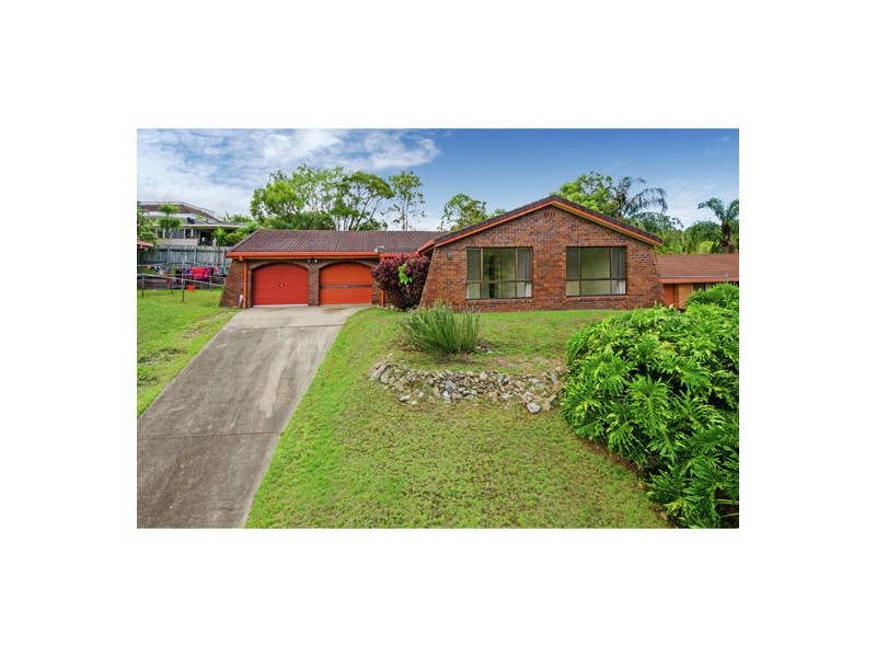 20 Glenalwyn Street, Holland Park QLD 4121