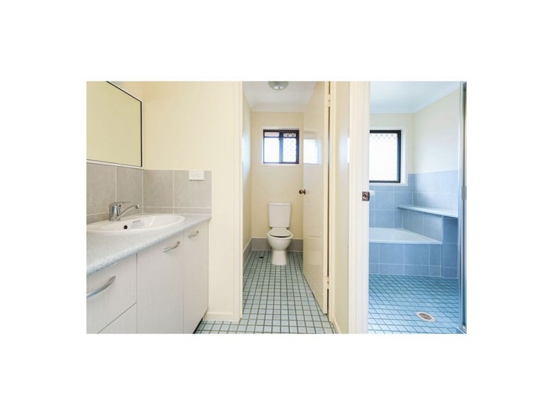 20 Glenalwyn Street, Holland Park QLD 4121