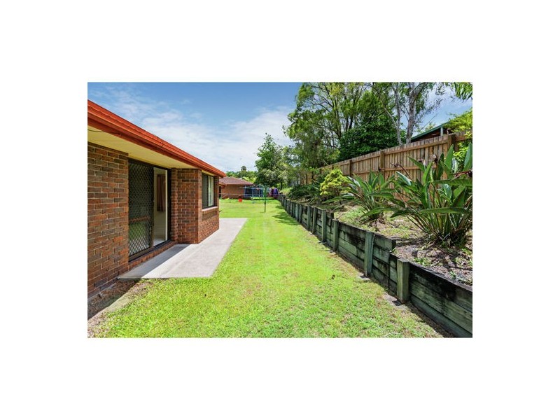 20 Glenalwyn Street, Holland Park QLD 4121