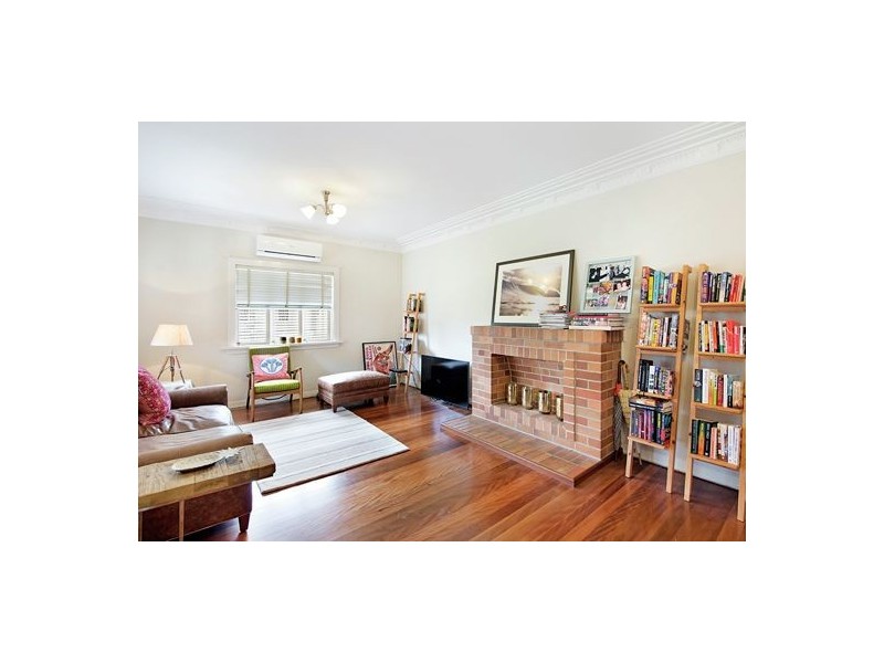 221 Oates Avenue, Holland Park QLD 4121