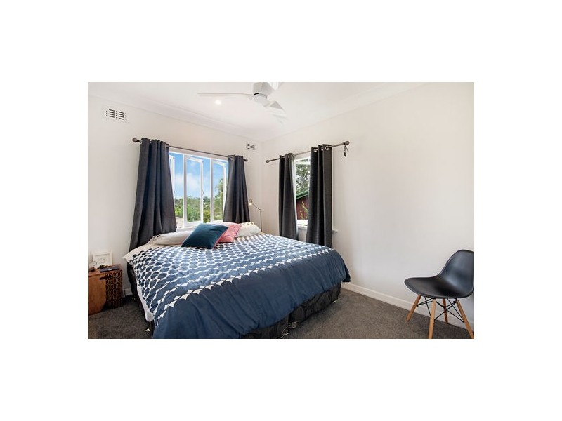 221 Oates Avenue, Holland Park QLD 4121