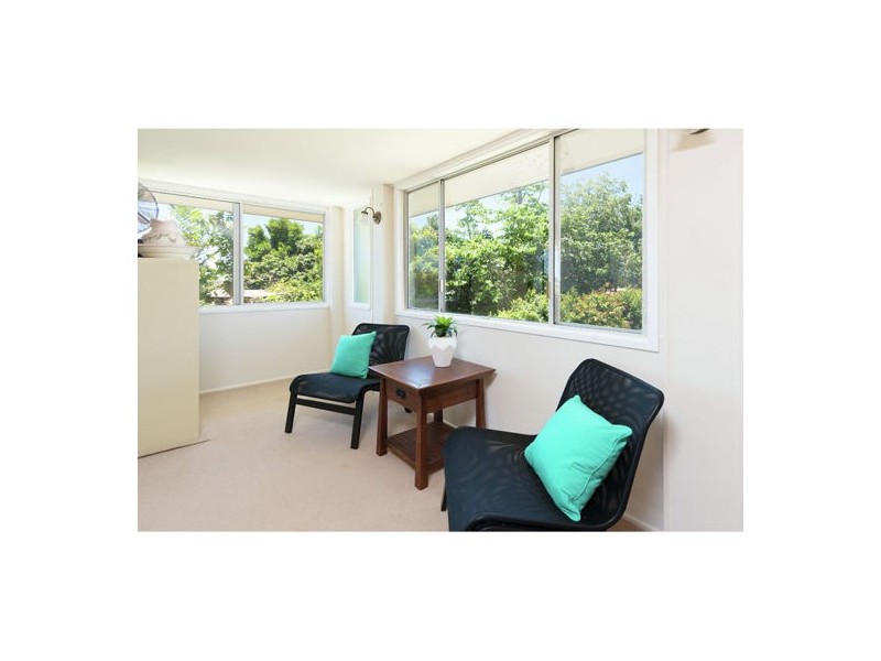 4 Roanoak Street, Manly West QLD 4179