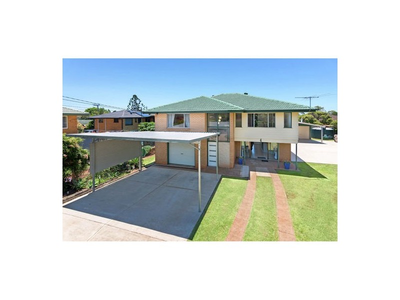 4 Roanoak Street, Manly West QLD 4179