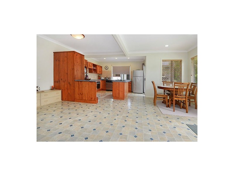 563 D’Arcy Road, Carina QLD 4152