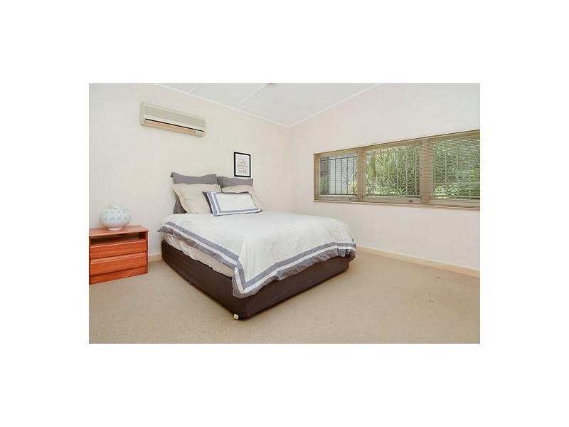 42 Vaughan St, Mount Gravatt QLD 4122