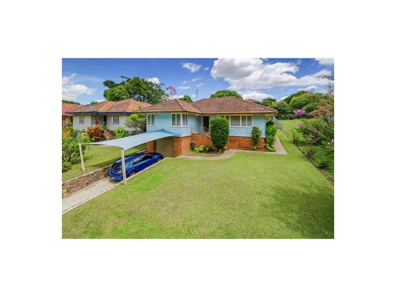 122 Holland Road, Holland Park QLD 4121