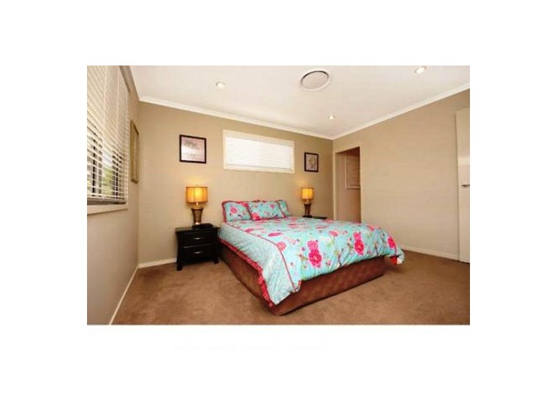 2/61 Anzac Road, Carina Heights QLD 4152