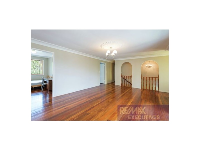 4 Shute Street, Upper Mount Gravatt QLD 4122