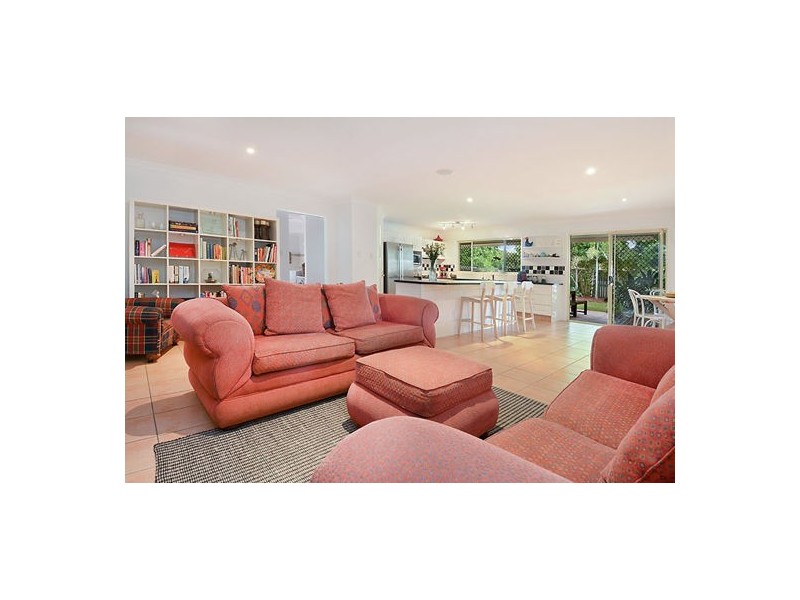 1 Regal Place, Eight Mile Plains QLD 4113