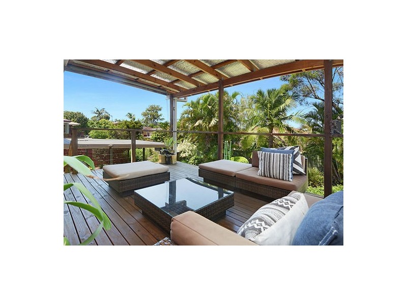 52 Dirkala Street, Mansfield QLD 4122