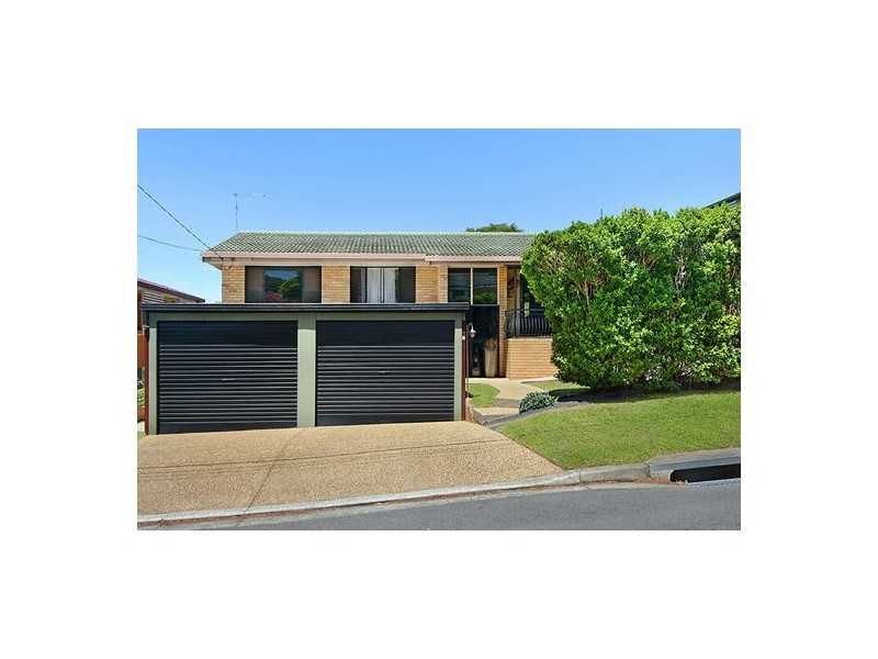 52 Dirkala Street, Mansfield QLD 4122