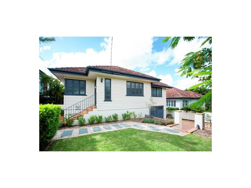 29 Balcha Street, Holland Park QLD 4121