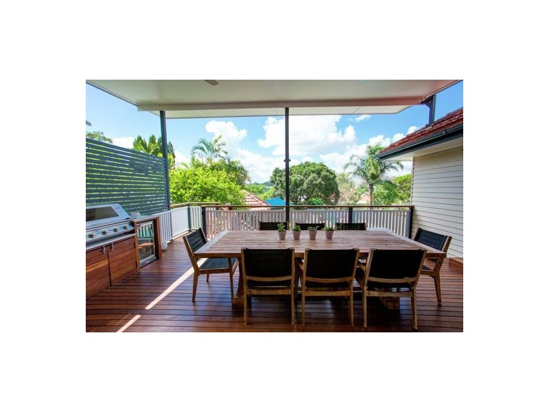 29 Balcha Street, Holland Park QLD 4121