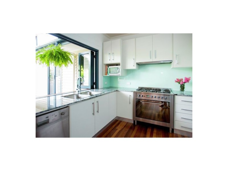 29 Balcha Street, Holland Park QLD 4121