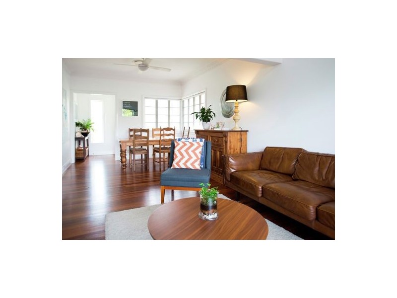 29 Balcha Street, Holland Park QLD 4121