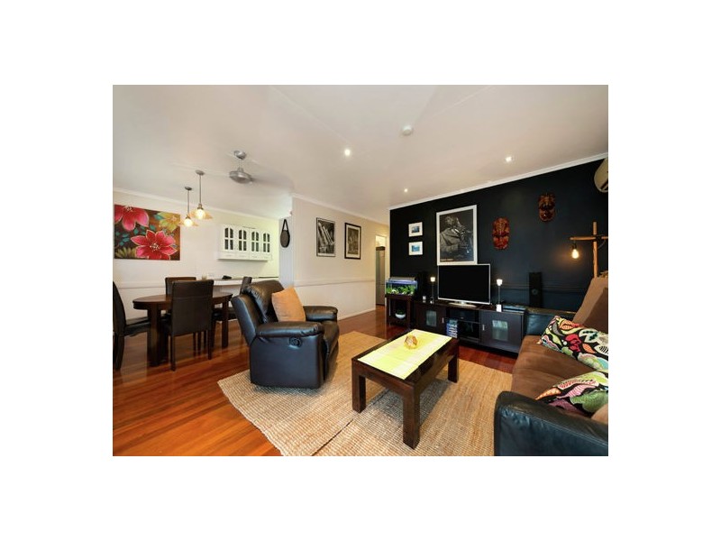 18 Gray Street, Carina QLD 4152