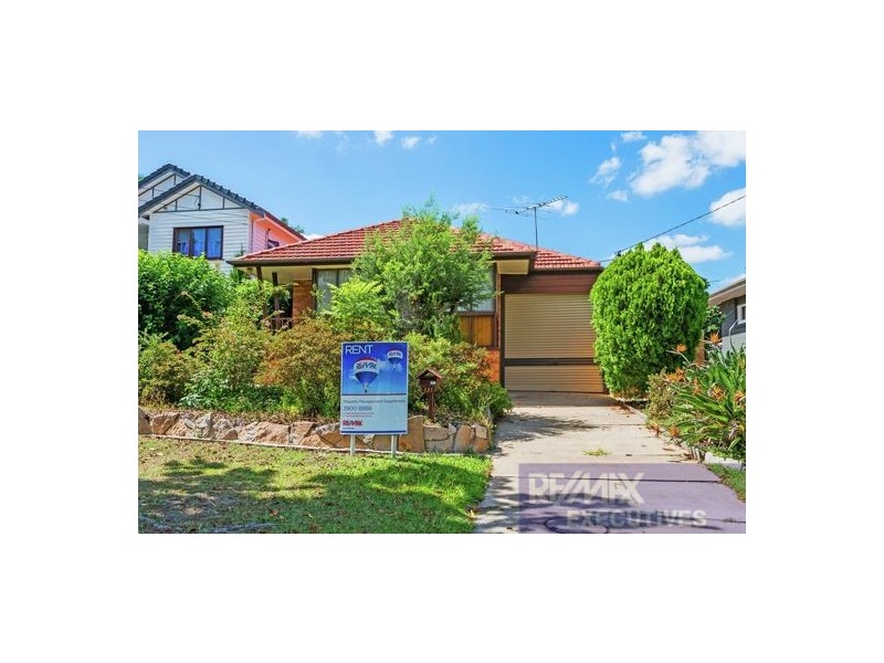 131 Harold Street, Holland Park QLD 4121