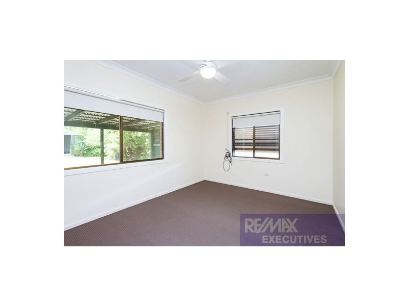 131 Harold Street, Holland Park QLD 4121