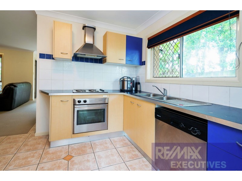 1/18 Baron Street, Greenslopes QLD 4120