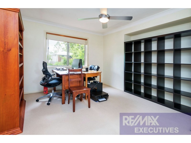 1/18 Baron Street, Greenslopes QLD 4120