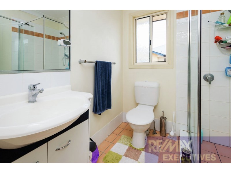 1/18 Baron Street, Greenslopes QLD 4120