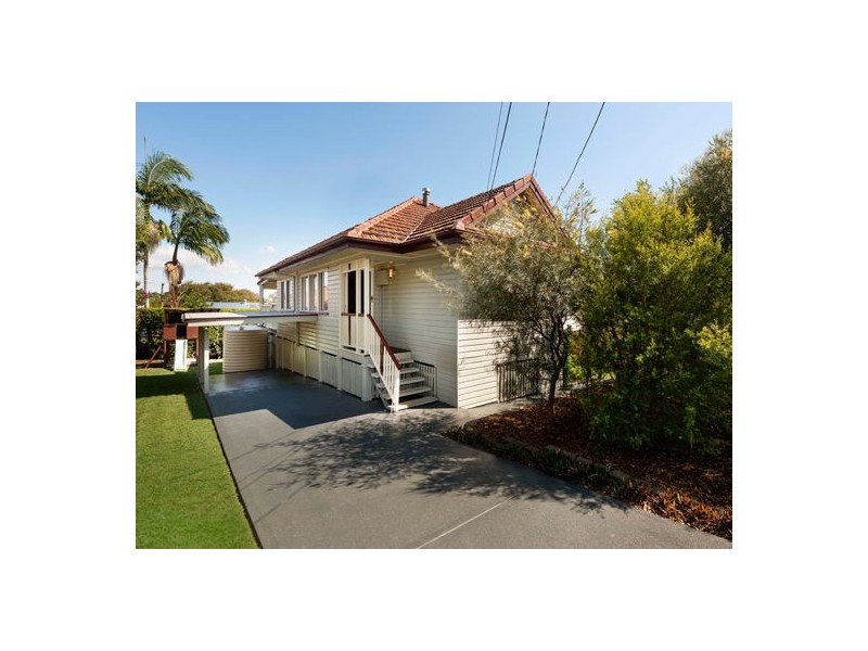 16 Hartland Street, Manly West QLD 4179