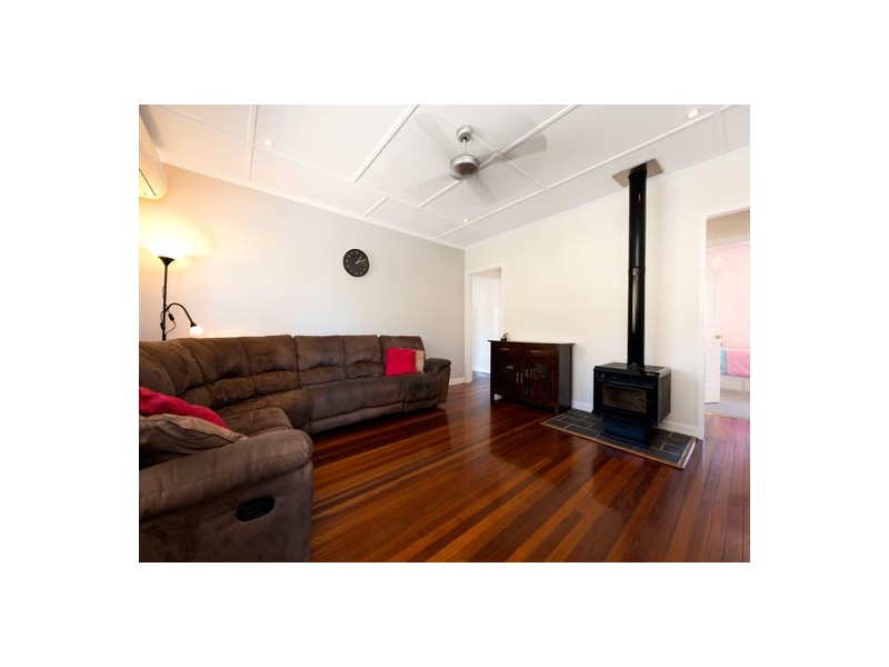 16 Hartland Street, Manly West QLD 4179
