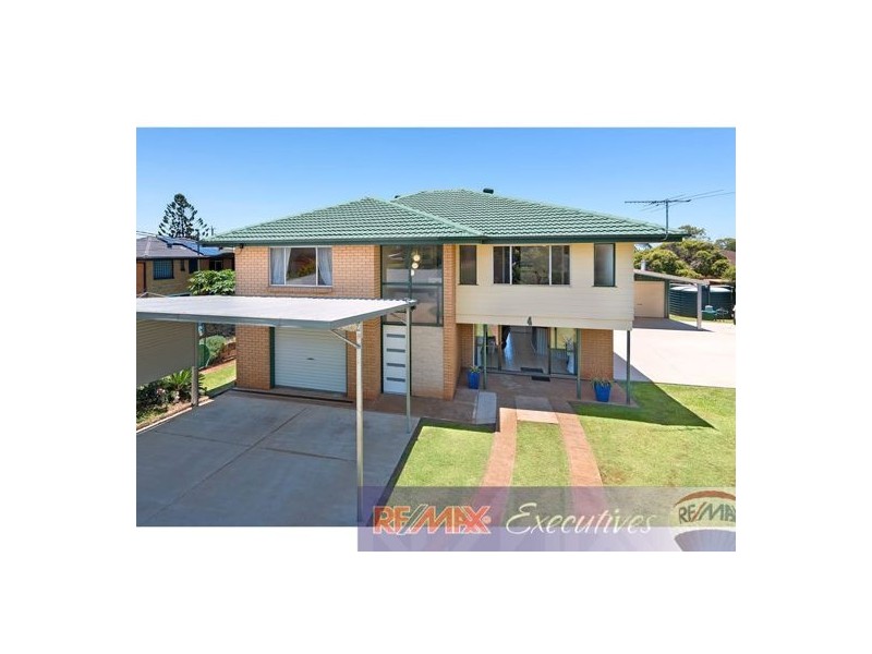 4 Roanoake Street, Manly West QLD 4179