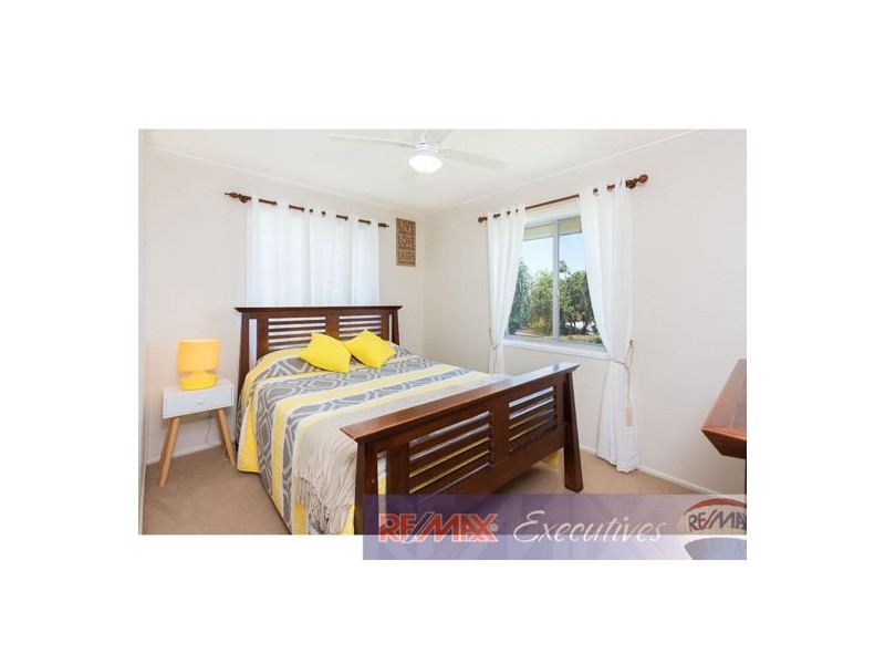 4 Roanoake Street, Manly West QLD 4179