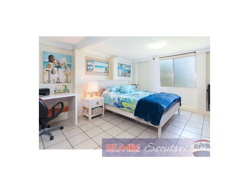 4 Roanoake Street, Manly West QLD 4179