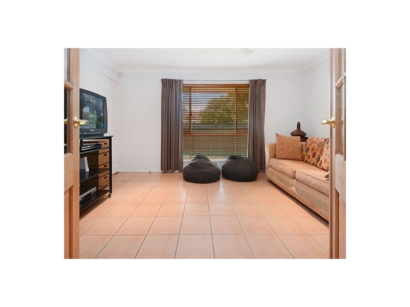 1 Regal Place, Eight Mile Plains QLD 4113