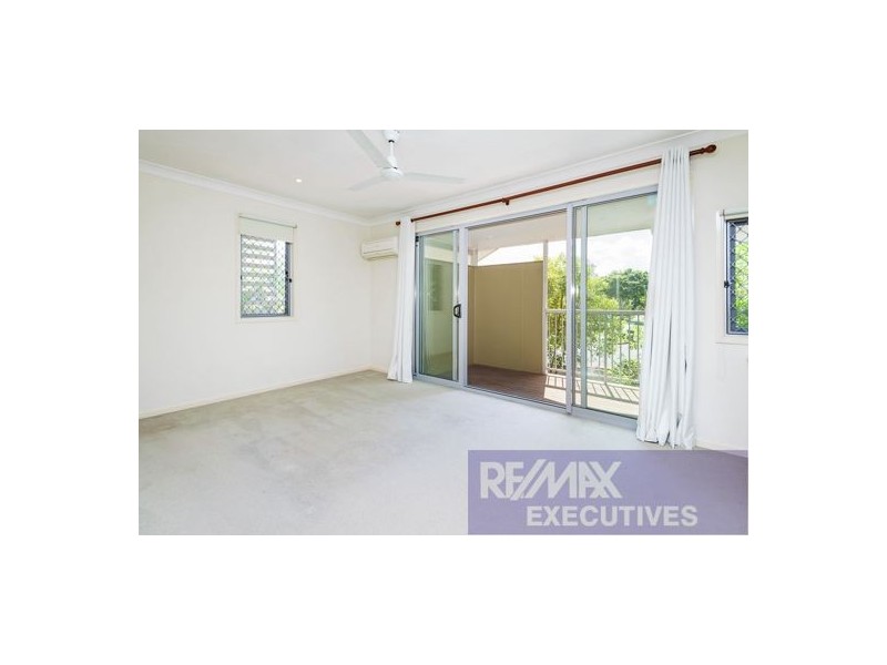 1/17 Fairlawn Street, Nathan QLD 4111