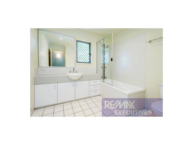 1/17 Fairlawn Street, Nathan QLD 4111